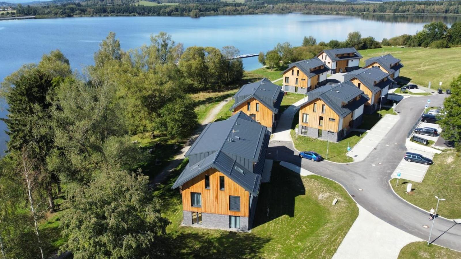 Apartman Na Brehu Lipna Černá v Pošumaví Eksteriør bilde